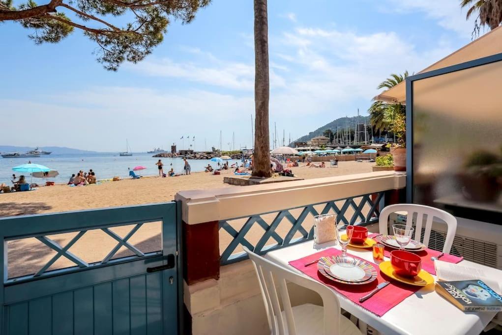 French Riviera 1 Bedroom On The Beach Facing Cannes Теуль-сюр-Мер Екстер'єр фото